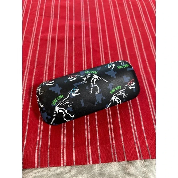 Boys Eyeglasses Case - Picture 1 of 4